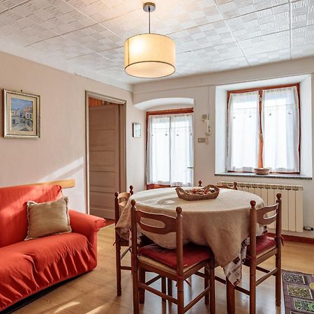 Ferienwohnung Lo Mitcho De Pouisse Aosta Exterior foto